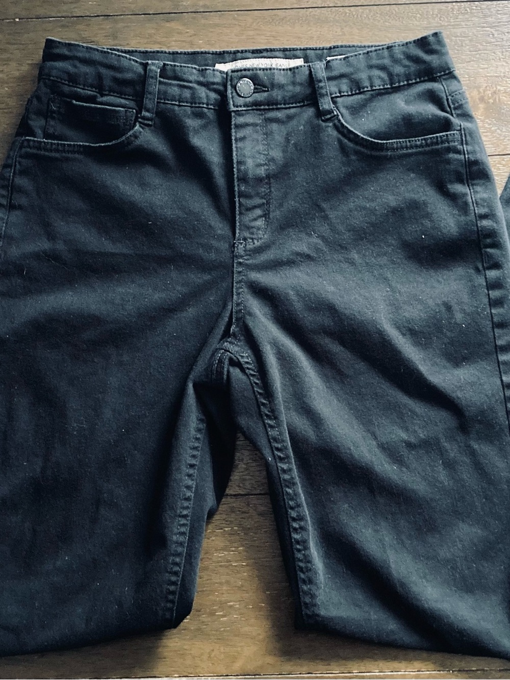 Jones New York Straight Legged Black Pants